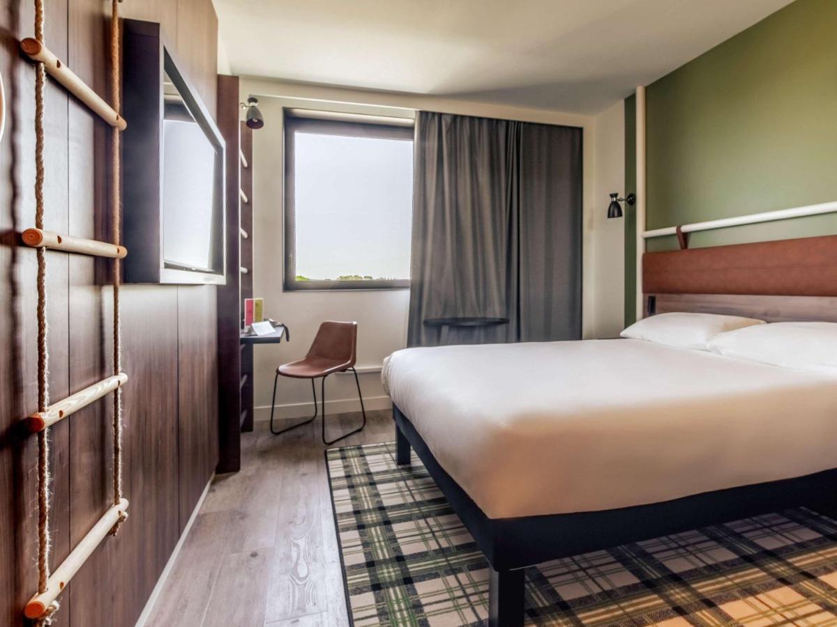 Ibis Styles Castelnaudary Hotel Exterior photo